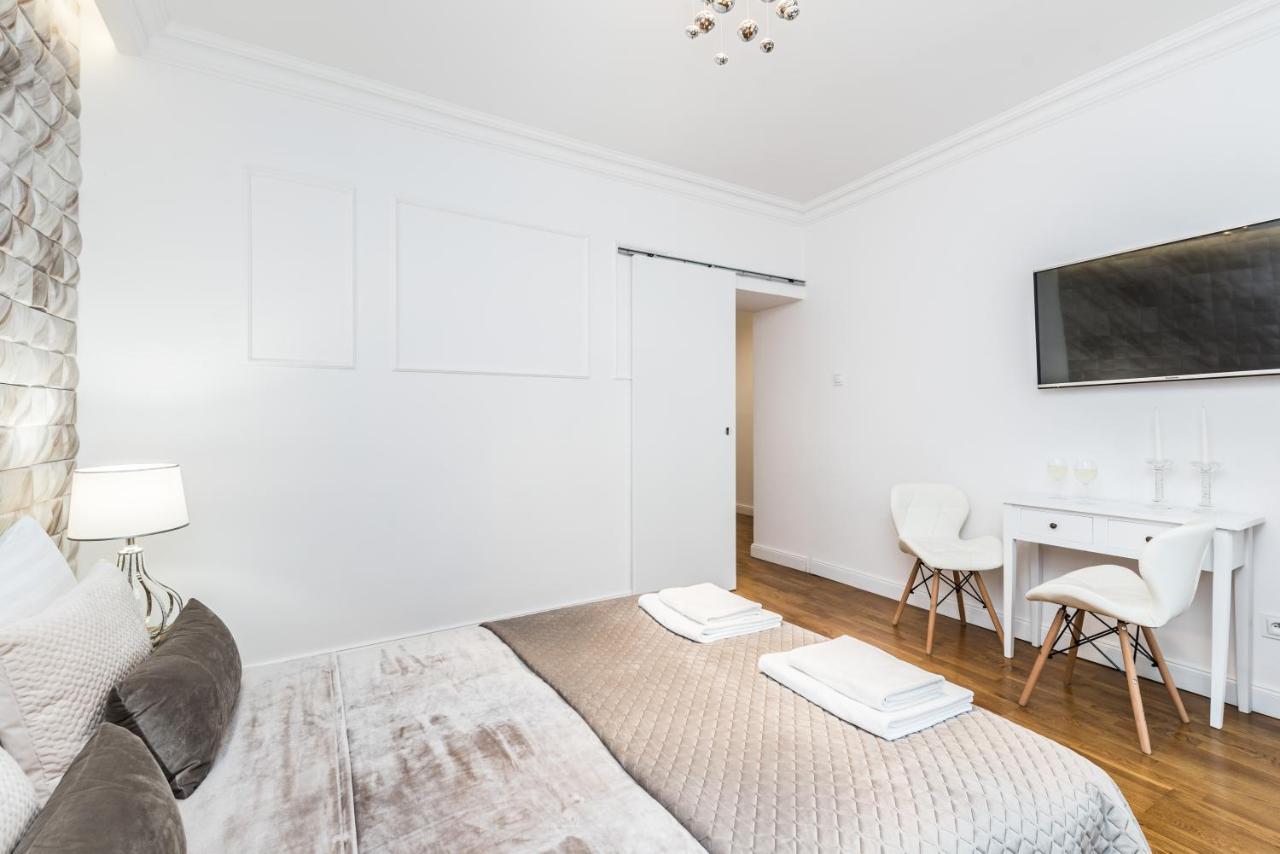 Rent Like Home - Przejscie Garncarskie 10 Wroclaw Exterior photo